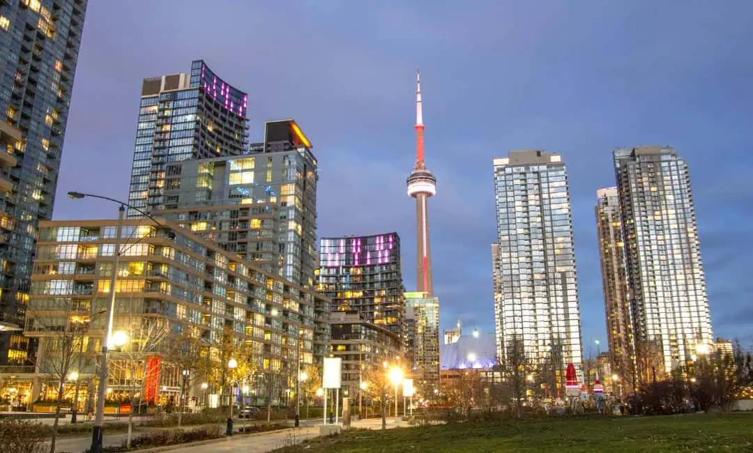 Explore essential tips for first-time condo buyers in North York, including budgeting, understanding condo fees, and choosing the right location for your new home.
